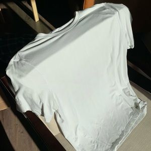 Vuori Performance Shirt Size L